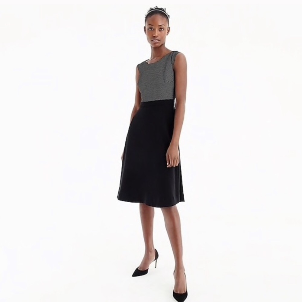 🌸 J. Crew A-line combo dress in pindot
